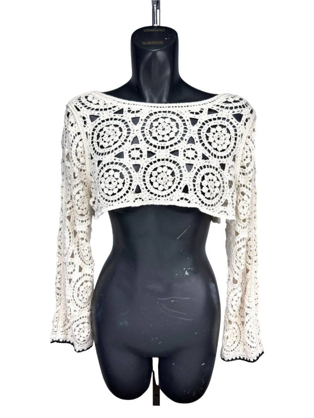ULTRA PINK Crochet Boho Open‎ Knit Long Sleeve White Crop Top Size M